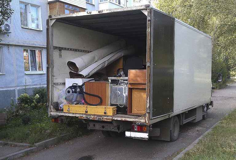 Перевозка дивана из Москвы в Ясногорска